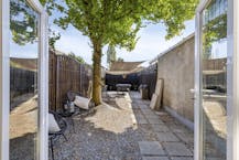 Instapklare woning te koop in centrum Wilrijk 