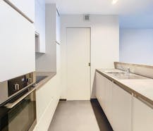 Modern appartement met 2 slaapkamers en ruim terras te huur in Harelbeke