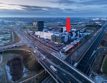 Kantoorgebouw te huur Roeselare