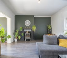 Woning met 2 slaapkamers en een ruime tuin in Kortrijk