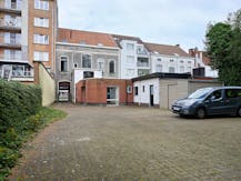 Kantoor en voormalige notariswoning (335 m²) te koop Eeklo