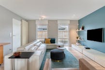 Instapklaar huis met 4 slaapkamers en zwembad in Koolkerke