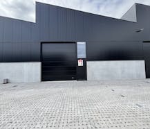 Nieuwbouw KMO-unit van ca. 180 m² te huur in project Zeus