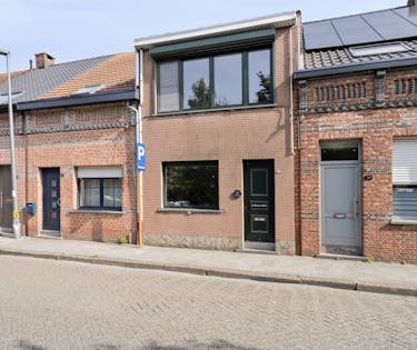 Toffe hedendaags gerenoveerde woning te koop in Turnhout!