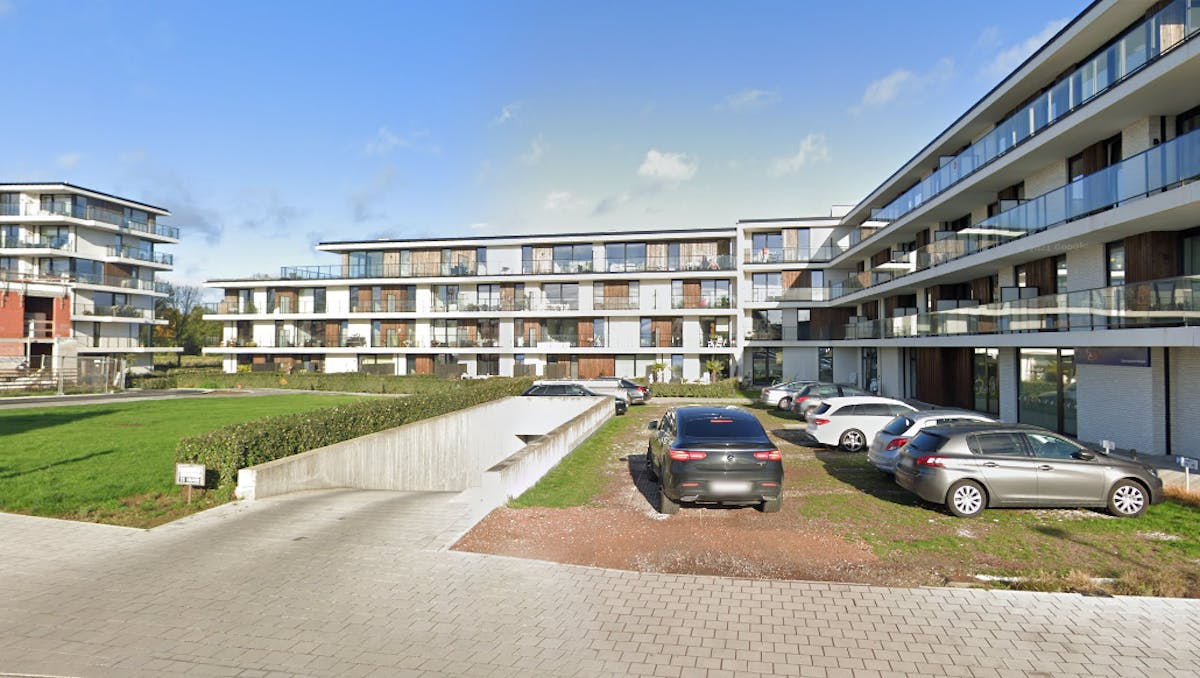 Ondergrondse autostaanplaatsen te koop in Sint-Eloois-Vijve