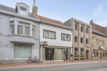 Commercial property with house for sale in the center of Roeselare