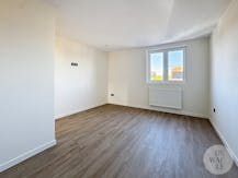 Hoogwaardig gerenoveerd woning voorzien van 2 slaapkamers. 