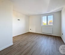 Hoogwaardig gerenoveerd woning voorzien van 2 slaapkamers.