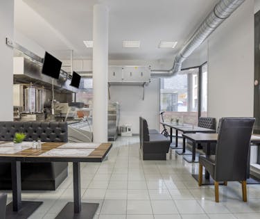 Pittabar/Snackzaak te koop in het bruisende Oostende