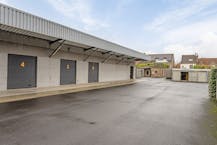 Woning met bedrijfsgebouw  te koop in Sint-Andries