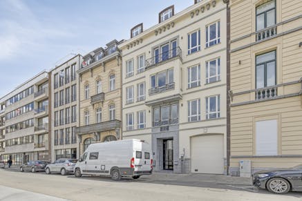 Kantoorgebouw te huur Kortrijk