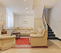 Uniek handelshuis met ruime garage in het hartje Borgloon