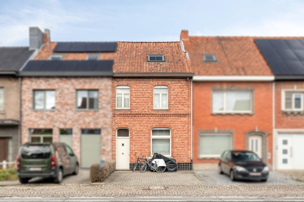 Huis te koop nabij het centrum en station van Waregem