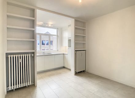 Duplexappartement met twee slaapkamers te huur in het centrum van Kortrijk