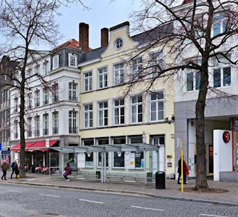 Handelspand met horecafunctie te huur in Brugge