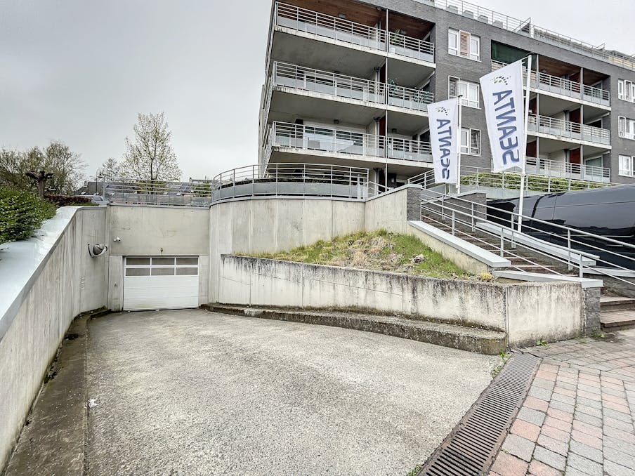 Parking : Jette/UZ/VUB Emplacement de garage.