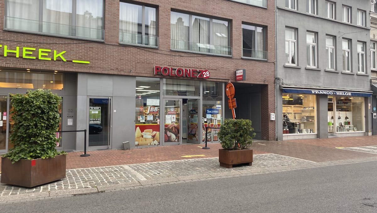 Handelspand van ca. 750 m² in het centrum van Roeselare