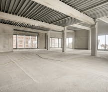 Nieuwbouwkantoor van ca. 325m² op commerciële ligging