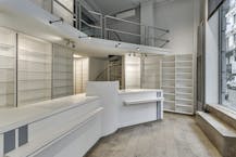 Karaktervol handelspand met woonst te koop in centrum Gent