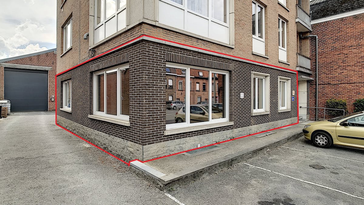 Gelijkvloers appartement met autostaanplaats te huur in Ieper