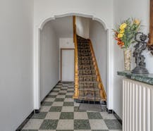 Opbrengsteigendom met 3 appartementen te koop in Schoten