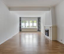 Opbrengsteigendom met 3 appartementen te koop in Schoten