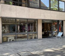 Handelsgelijkvloers in de Ooststraat te Roeselare