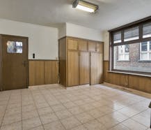 Hoekhuis te koop in centrum Brugge