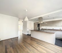 3 bedroom duplex apartment for rent at Rogier, Brussels.