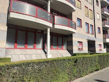 Praktijk-/ kantoorruimte (185m²) nabij ziekenhuis/kleine Ring