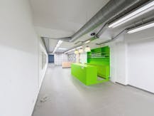 Commercial ground floor for rent in the heart of De Panne.