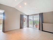 Halfopen woning met 3 kamers en grote tuin in Elverdinge