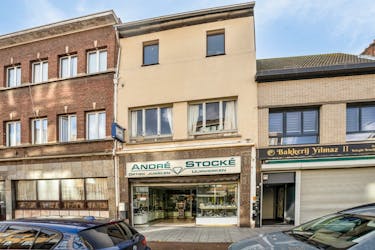 Handelspand met woonst te koop in Hoboken