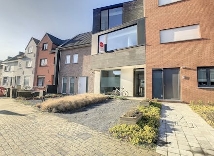 Schitterende nieuwbouwwoning met 3 slaapkamers te Gent 