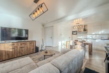 Opbrengsteigendom te koop met 3 vergunde entiteiten