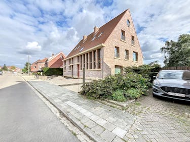 Recent nieuwbouw duplex  appartement gelegen in Peutie