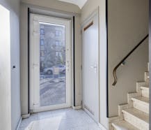 Opbrengsteigendom in de gegeerde "Vogeltjeswijk" te Merksem