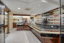 Handelshuis (ingericht als bakkerij) te koop in Brakel