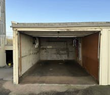 Garage box à vendre à Zeedijk 257 à Middelkerke !