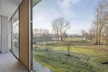 Modern kantoor van ca. 388 m² te huur in Zwevegem