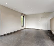 Instapklaar huis met 4 slaapkamers en ruime tuin in Kluisbergen