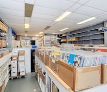 Te renoveren winkel of woning
