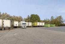 Magazijn (400 m² ) met woning (229 m²) op 4000m² terrein