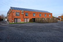 Kantoor van ca. 64m² met diensten in Intraxie te Rumbeke