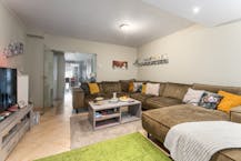 Three-bedroom apartment (125 m²) with roof terrace (82 m²)