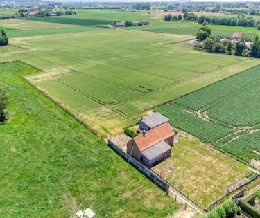 Landelijk stuk grond (2.631m²) te koop in Tiegem
