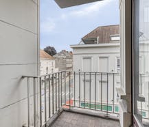 Op te frissen appartement met waterzicht nabij centrum Gent