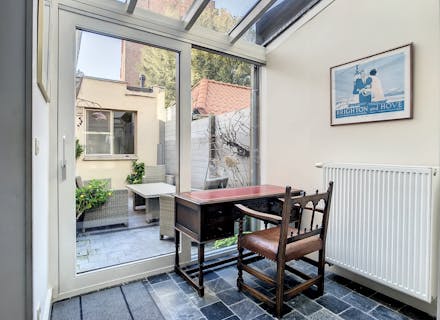 Ongemeubelde woning (137 m²) te huur met 3 slaapkamers te Brugge