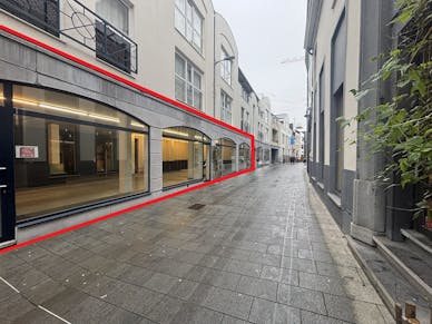 Commercial property for rent Courtrai (Kortrijk)