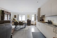 Instapklaar gelijkvloers appartement met 2 slaapkamers  te Roeselare.